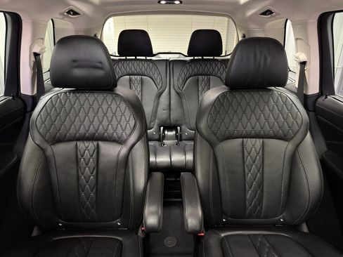 Used 2020 BMW X7 xDrive50i w/ Cold Weather Package image 34