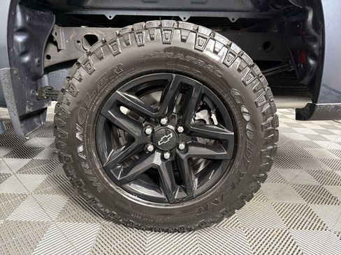 Used 2021 Chevrolet Silverado 1500 Custom Trail Boss image 17