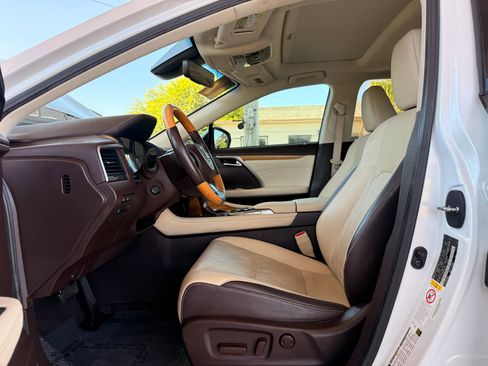 Used 2017 Lexus RX 350 FWD w/ Premium Package image 9