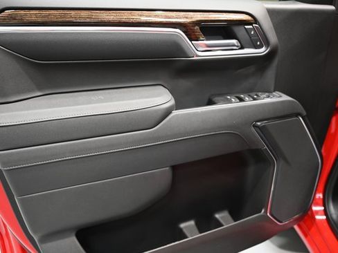 New 2026 GMC Sierra 1500 Elevation image 25