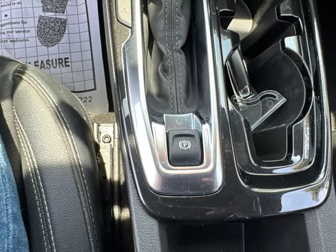 Used 2021 Chevrolet TrailBlazer ACTIV w/ Technology Package FWD image 45