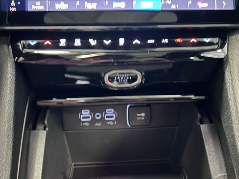 New 2026 Jeep Grand Cherokee L Limited AWD/4WD image 17
