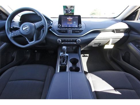 New 2025 Nissan Altima 2.5 S image 7