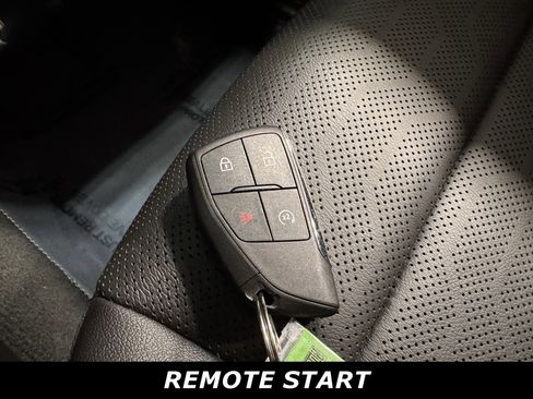 Used 2023 Chevrolet Colorado Z71 w/ Z71 Convenience Package 2 AWD/4WD image 10