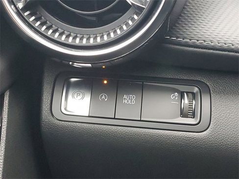 Certified 2025 Chevrolet Equinox LT image 18