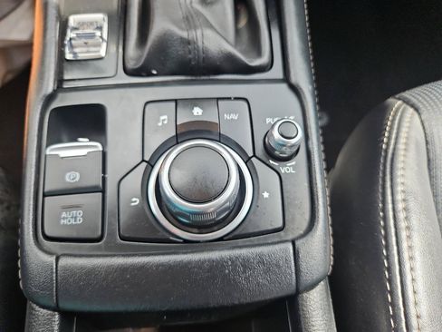 Used 2019 MAZDA CX-3 Touring AWD/4WD image 34