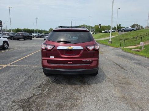 Certified 2016 Chevrolet Traverse LT FWD image 4