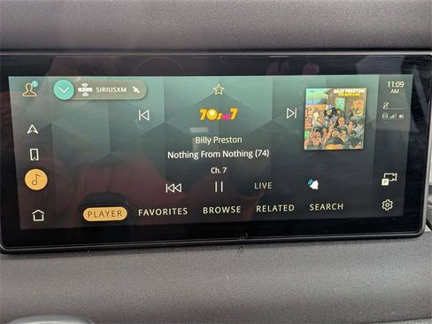 Used 2023 Land Rover Defender 110 X-Dynamic SE image 21