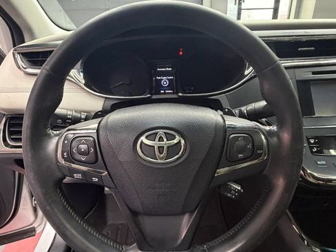 Used 2013 Toyota Avalon XLE Touring FWD image 14