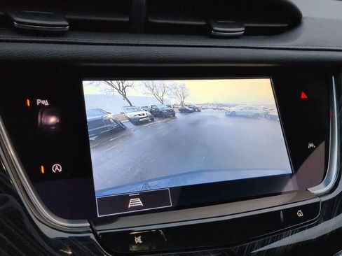 Certified 2025 Cadillac XT6 Premium Luxury image 32