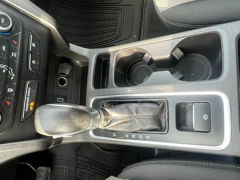 Used 2018 Ford Escape SE w/ SE Sync 3 Package AWD/4WD image 20