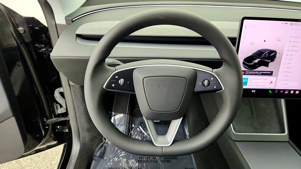 Used 2026 Tesla Model Y 2WD image 13