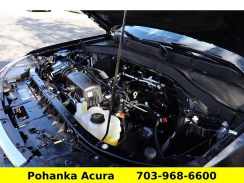Used 2024 Ford Explorer XLT image 35