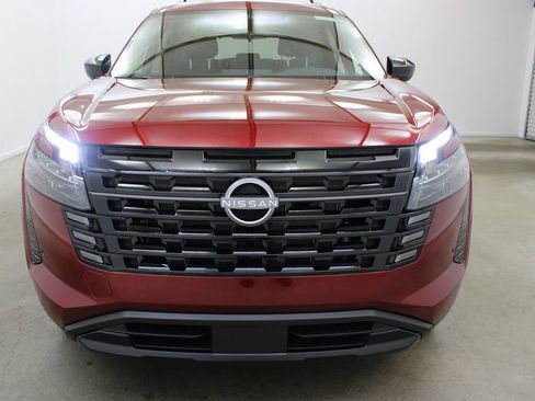 New 2026 Nissan Pathfinder SV AWD/4WD image 7