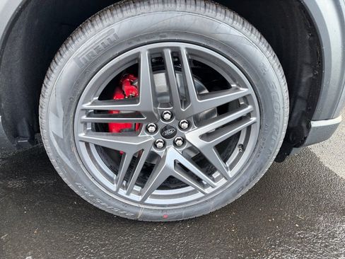 New 2026 Ford Explorer ST-Line image 13