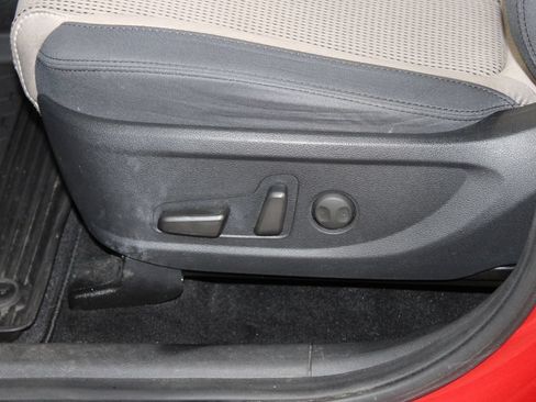 Used 2020 Hyundai Santa Fe SEL FWD image 19