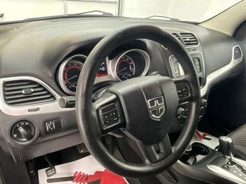 Used 2013 Dodge Journey SE FWD image 16