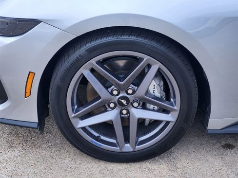 Used 2024 Ford Mustang GT Premium image 10