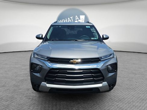 Used 2023 Chevrolet TrailBlazer LT AWD/4WD image 9