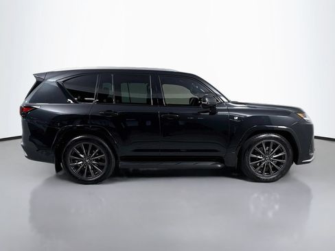 Used 2026 Lexus LX 600 F Sport w/ Accessory Package (2T) AWD/4WD image 4