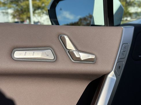 New 2026 BMW iX xDrive45 w/ Premium Package image 19