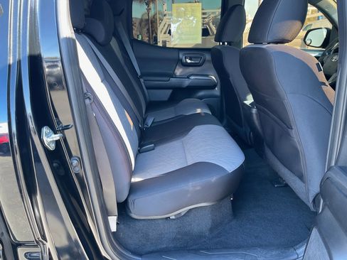 Used 2021 Toyota Tacoma SR5 image 11