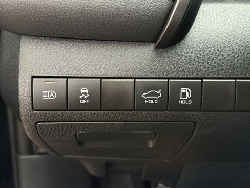 Used 2024 Toyota Camry SE FWD image 22