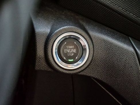 Used 2022 Chevrolet TrailBlazer LT w/ Convenience Package FWD image 51