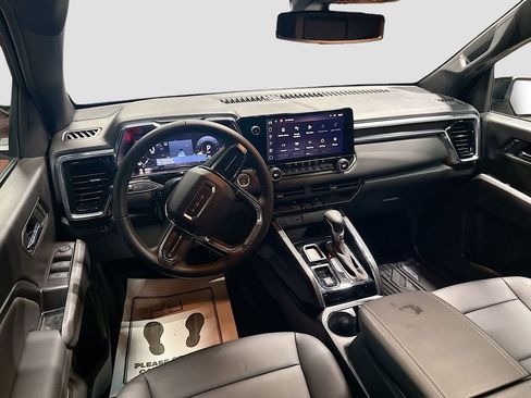 Used 2024 GMC Canyon Elevation w/ Elevation Premium Package image 22