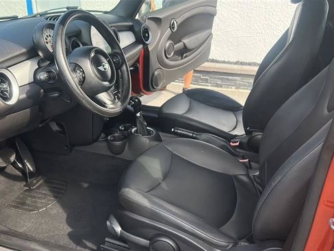 Used 2013 MINI Cooper Clubman FWD image 20