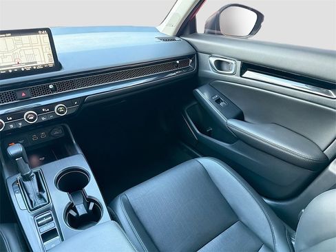 Used 2024 Honda Civic Touring image 24