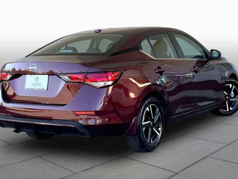 Used 2025 Nissan Sentra SV w/ Trunk Package FWD image 14