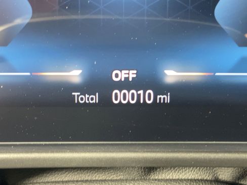 New 2026 BMW 330i Sedan w/ Convenience Package image 26