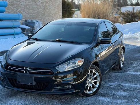 Used 2013 Dodge Dart Limited w/ Technology Group image 2