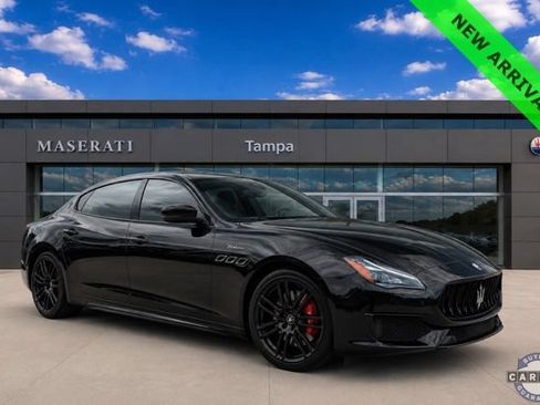 Used 2023 Maserati Quattroporte Modena RWD image 1