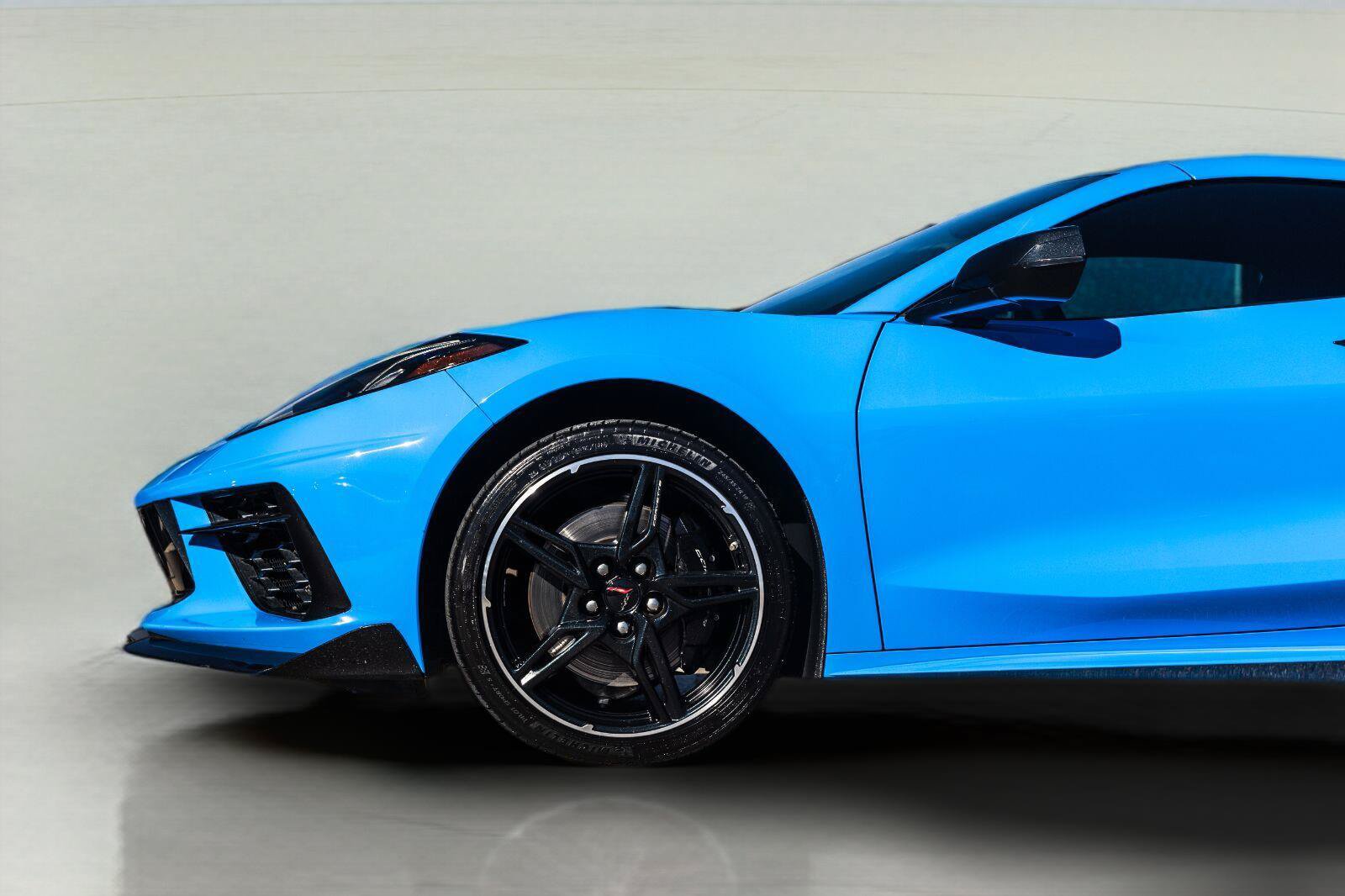 Used 2023 Chevrolet Corvette Stingray Premium Cpe w/ Z51 Performance Package RWD image 8