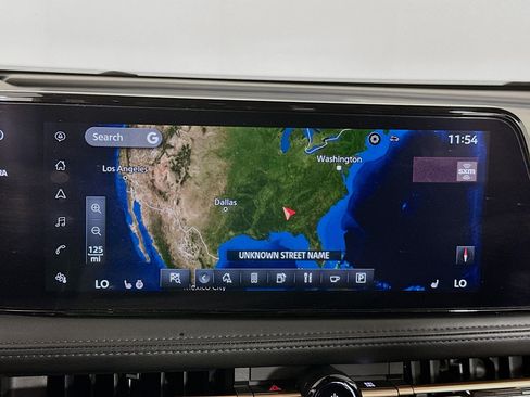 Used 2023 Nissan Ariya FWD image 22