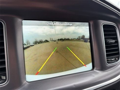 Used 2019 Dodge Charger GT image 20