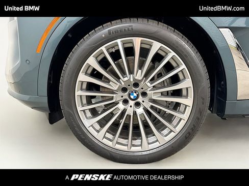 New 2026 BMW X7 xDrive40i w/ Executive Package AWD/4WD image 2