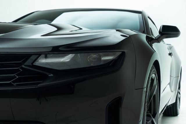 Used 2021 Chevrolet Camaro LT RWD image 11