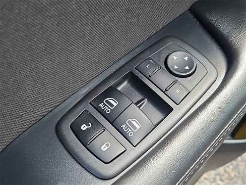 Used 2023 Dodge Challenger R/T Scat Pack image 25