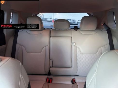 Used 2022 Jeep Compass Latitude image 32