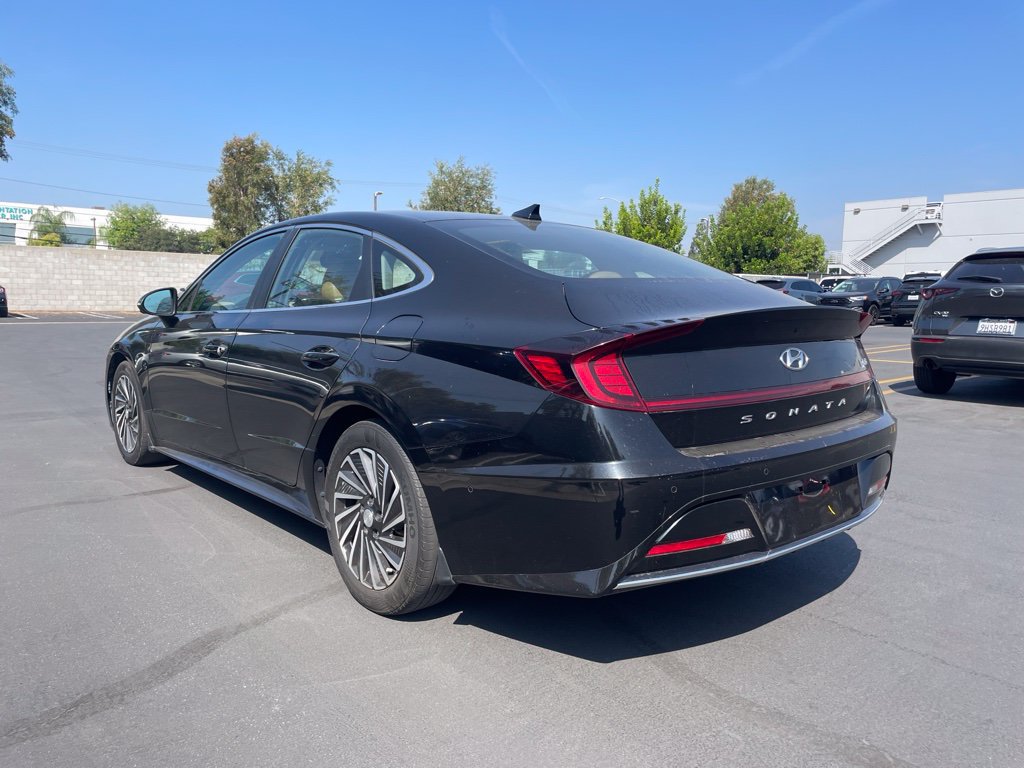 Used 2022 Hyundai Sonata Limited FWD image 4