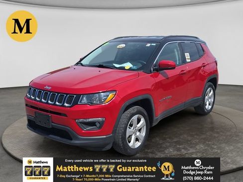 Used 2019 Jeep Compass Latitude w/ Cold Weather Group AWD/4WD image 1