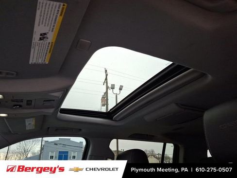 Certified 2020 GMC Yukon XL Denali w/ Denali Ultimate Package image 18