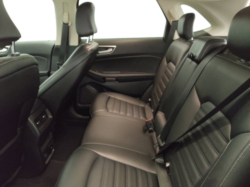 Used 2021 Ford Edge SEL w/ Convenience Package AWD/4WD image 18