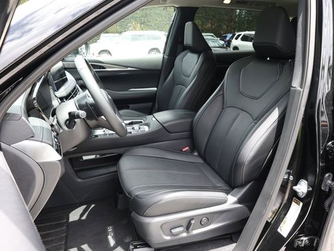 Certified 2026 INFINITI QX60 Pure w/ Cargo Package FWD image 15