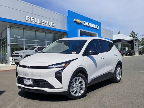 New 2027 Chevrolet Bolt LT w/ Comfort Package FWD image 1