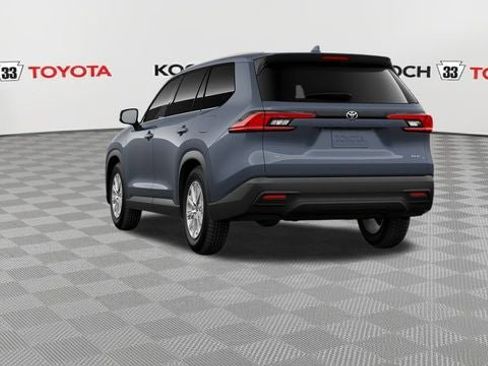 New 2026 Toyota Grand Highlander XLE image 8