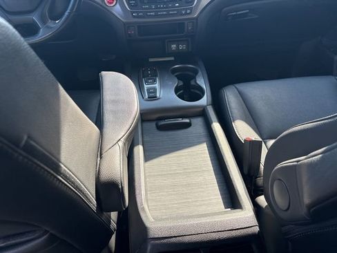 Used 2022 Honda Pilot Special Edition image 35